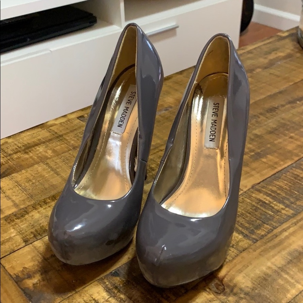 Steve Madden gray/mauve platform pumps sz 8